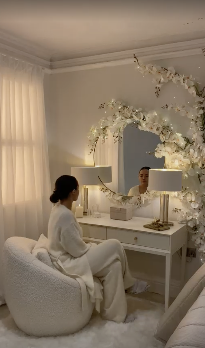 Easy room idea with LED lights 